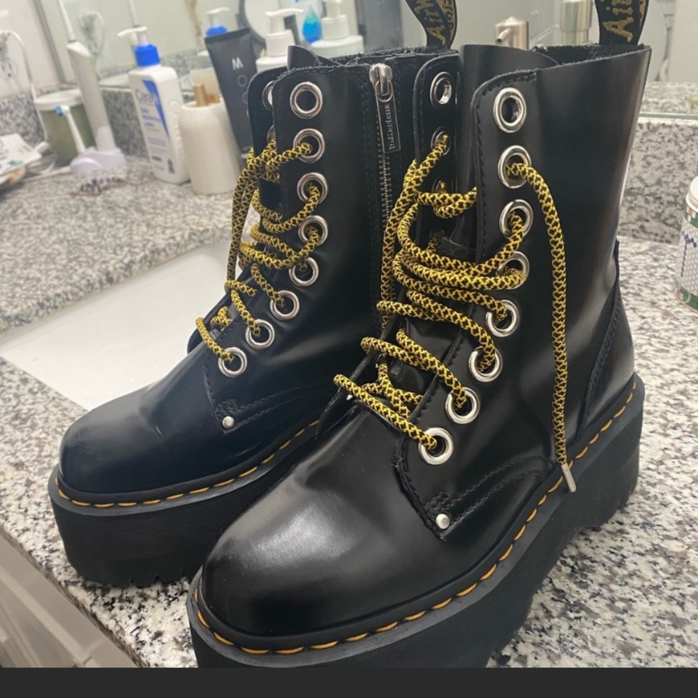 JADON MAX DR MARTENS